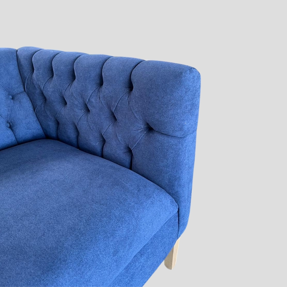 Lincoln Deep Buttoned Sofa - Image 5